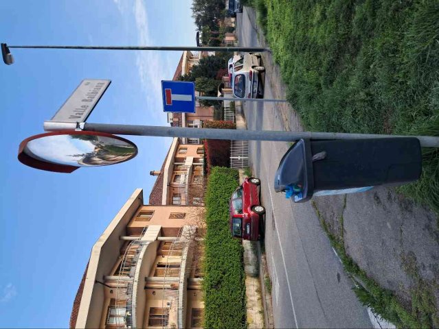 2025 04 04 svuotamento cestino Via Balbiana