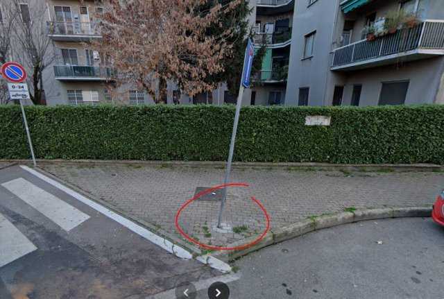 Cartello strada senza uscita a terra