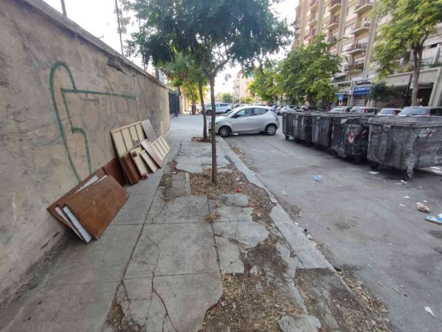 Ritiro legno e vetro abbandonato
