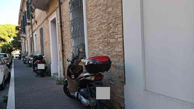 PARCHEGGIO MOTORINI